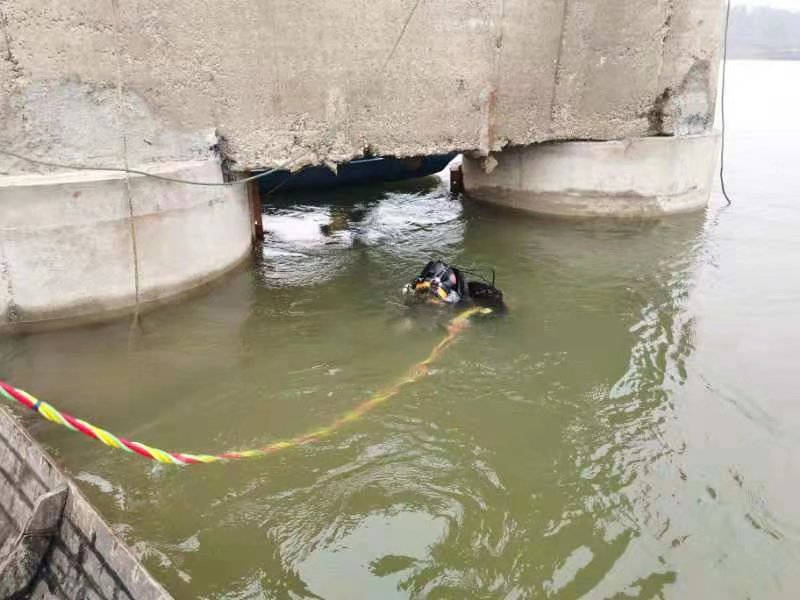 水下切割质量靠得住效果满意为止